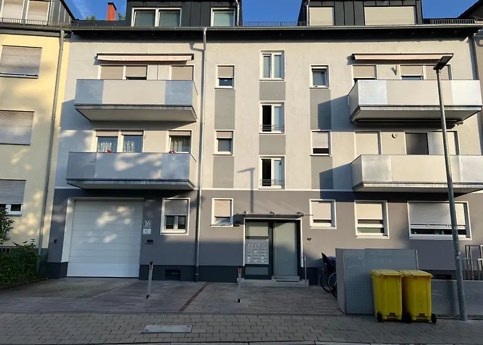 35 Qm Fuer 2 Personen,Ganze Unterkunft, Gemuetlich Zentral Gelegen