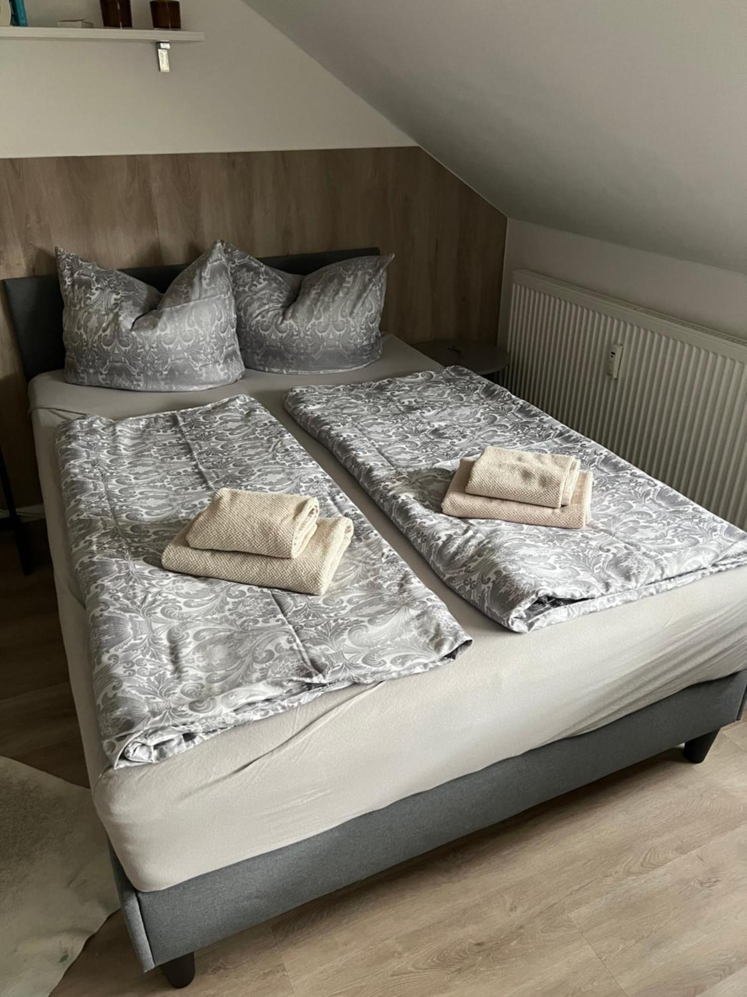 35 Qm Fuer 2 Personen,ganze Unterkunft, Gemuetlich Zentral Gelegen Fuerth