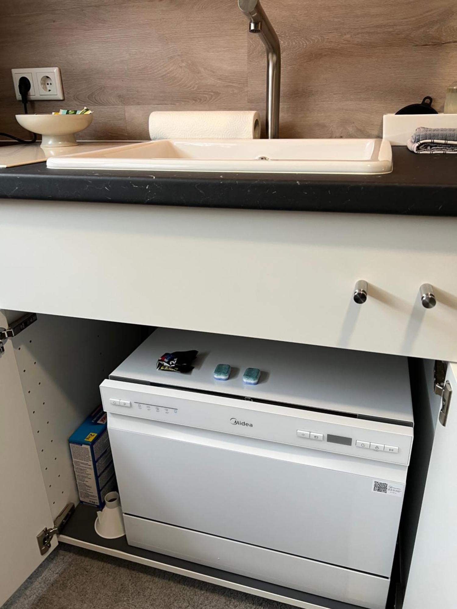 35 Qm Fuer 2 Personen,ganze Unterkunft, Gemuetlich Zentral Gelegen Apartment