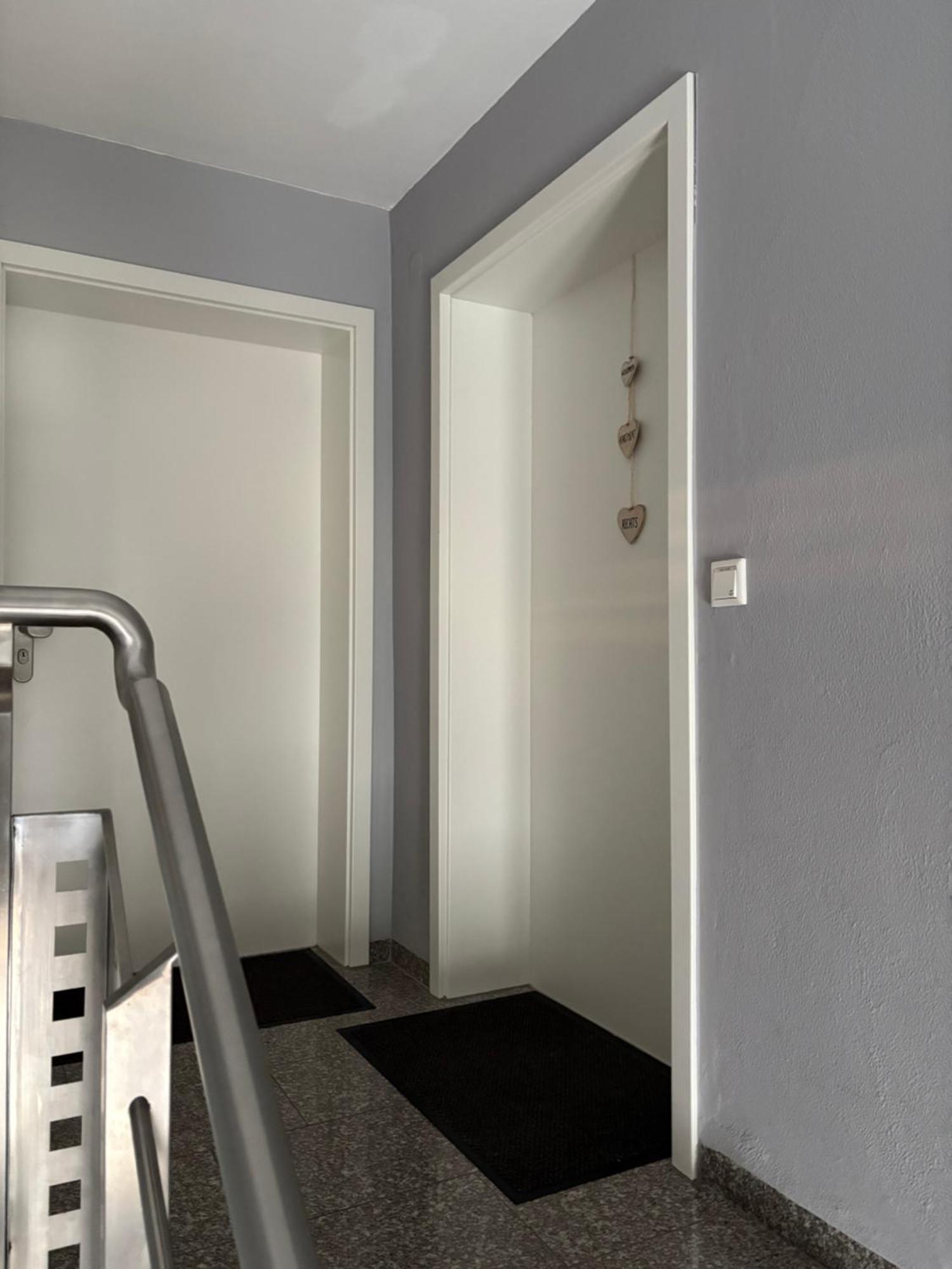 Apartment 35 Qm Fuer 2 Personen,ganze Unterkunft, Gemuetlich Zentral Gelegen